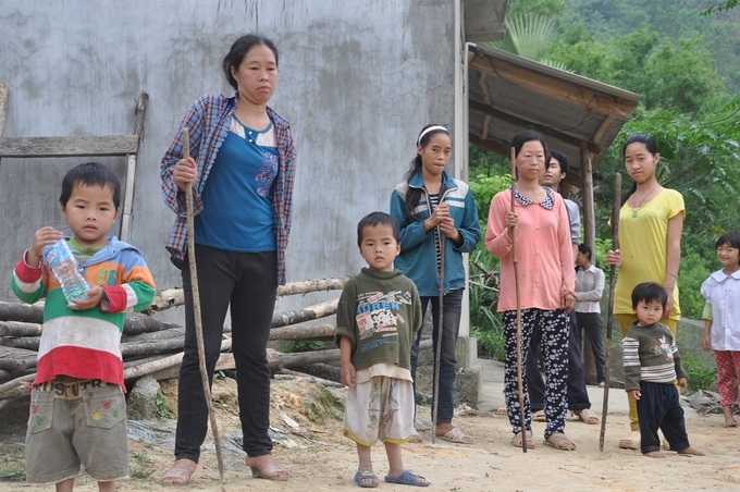 Sick family calls for help - 2