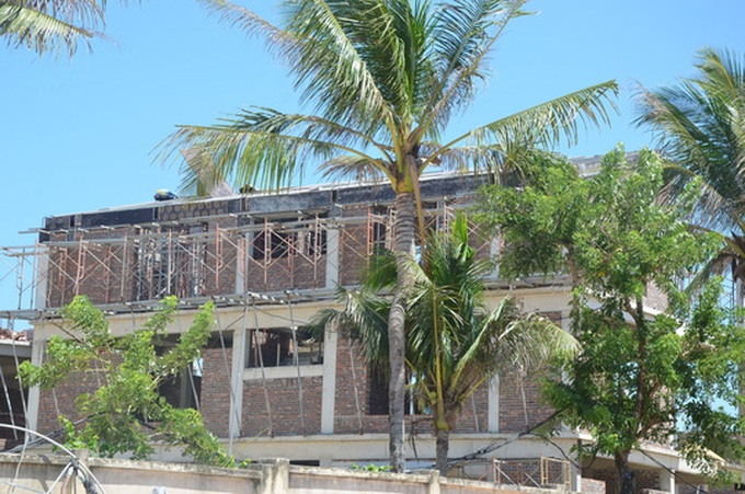 Dozens of illegal villas found in Danang - 1