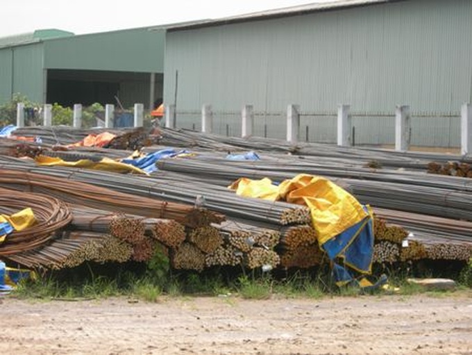 Construction material inventories soar - 1