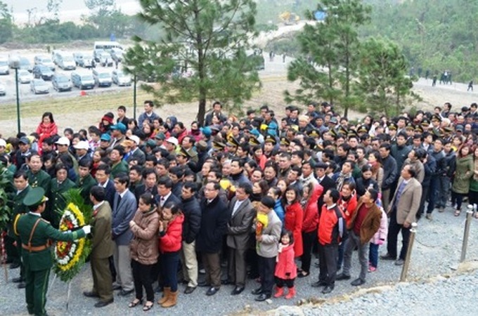 200,000 people visit General Giap’s tomb - 1 200,000 people visit General Giap’s tomb - 1