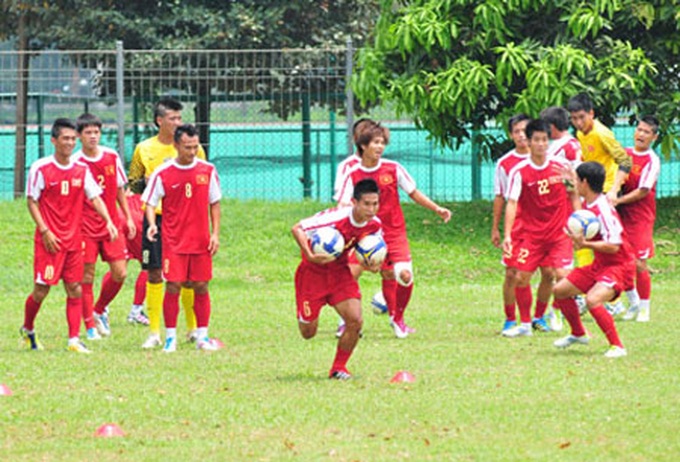 New coach ditches failing veterans for younger squad - 1 New coach ditches failing veterans for younger squad - 1