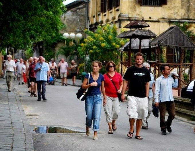 Hoi An faces tourism challenges - 1 Hoi An faces tourism challenges - 1