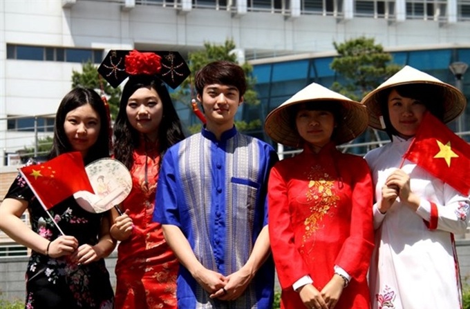 Vietnamese student numbers second-highest in South Korea - 1