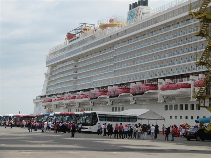 Poor infrastructure keeps Vietnam’s cruise tourism at bay - 1