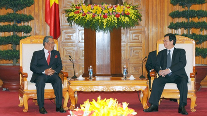 PM Dung welcomes Malaysian guest - 1