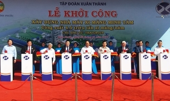 Prime minister launches construction of cement plant in Binh Phuoc - 1