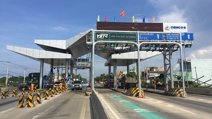 Vietnam aims to complete roll-out of cashless tolling by 2019 - 1