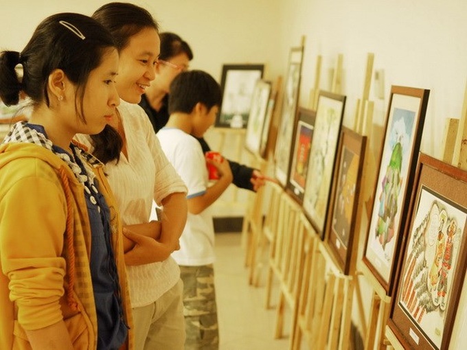 Fourth press caricature contest calls for entries - 1