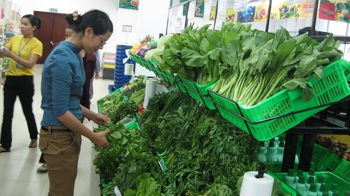 Vietnamese consumers willing to pay more for safe foods: survey - 1