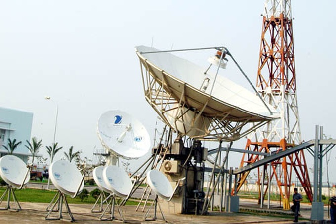 US President okays telecoms satellite sale to Vietnam - 1