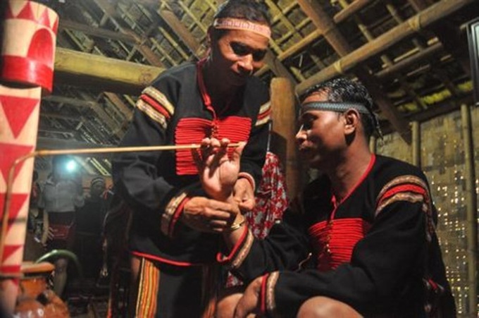 Ede people in Phu Yen have national intangible heritage - 1