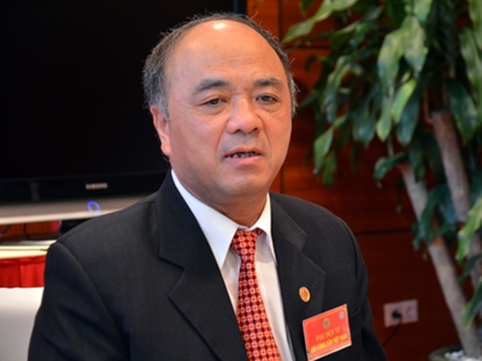 Official pledges more support for farmers - 1