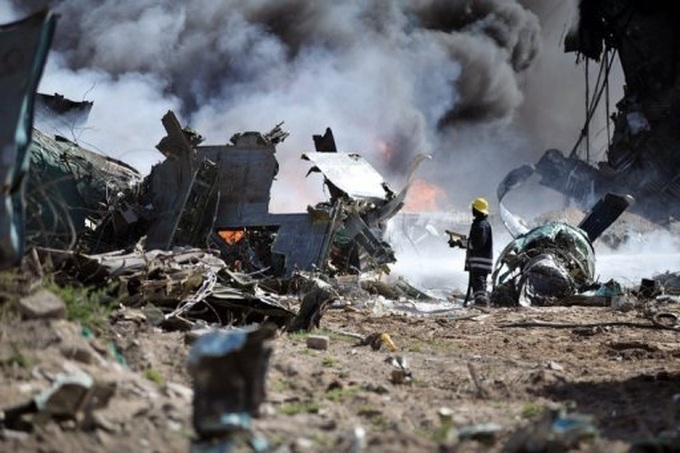 Four dead in Ethiopian military plane crash in Mogadishu - 1