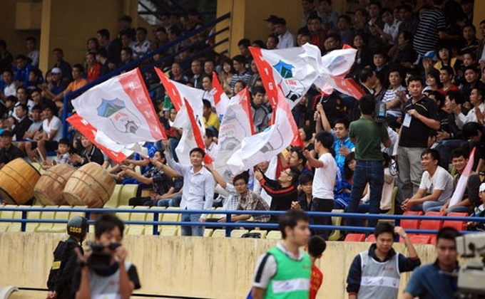 Vietnamese football attempts to woo back fans - 1