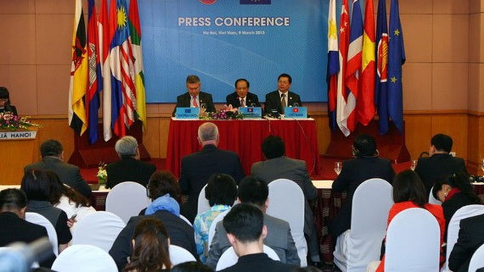 EU to promote trade ties with Vietnam - 1