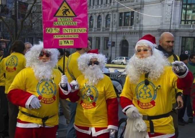 IMF, EU push for less drastic deficit cuts - 1 IMF, EU push for less drastic deficit cuts - 1