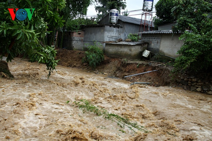 Flash floods hit Lai Chau, 7 killed and missing - 1 Flash floods hit Lai Chau, 7 killed and missing - 1