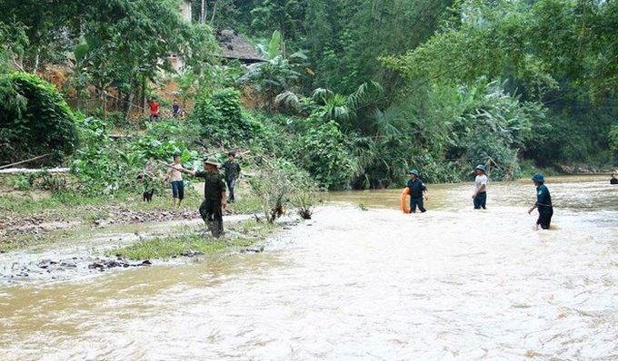 PM orders measures to cope with floods in northern provinces - 1