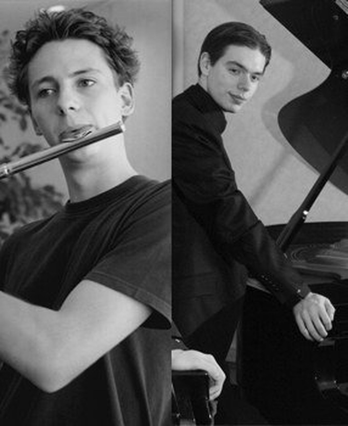 Piano, flute duet to perform in Hanoi - 1
