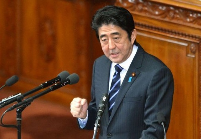 Japan PM says to change post-war constitution - 1