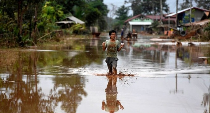 Floods from Laos dam collapse force evacuations in Cambodia - 1 Floods from Laos dam collapse force evacuations in Cambodia - 1