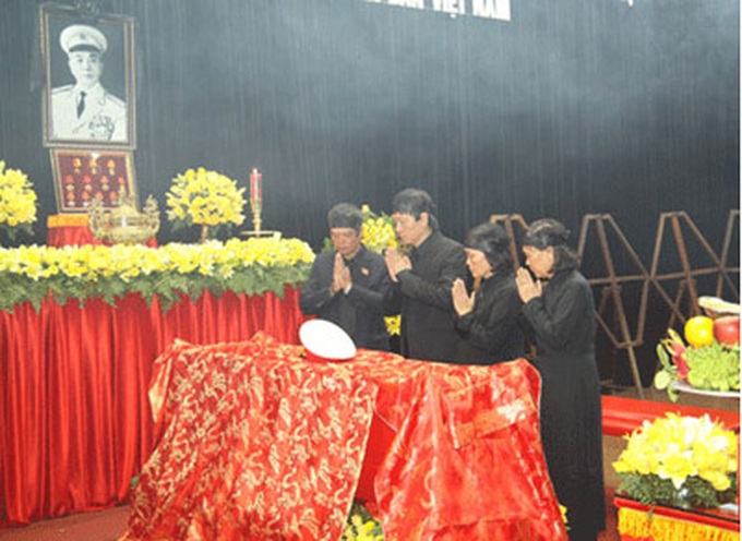 Nation mourns General Vo Nguyen Giap - 11