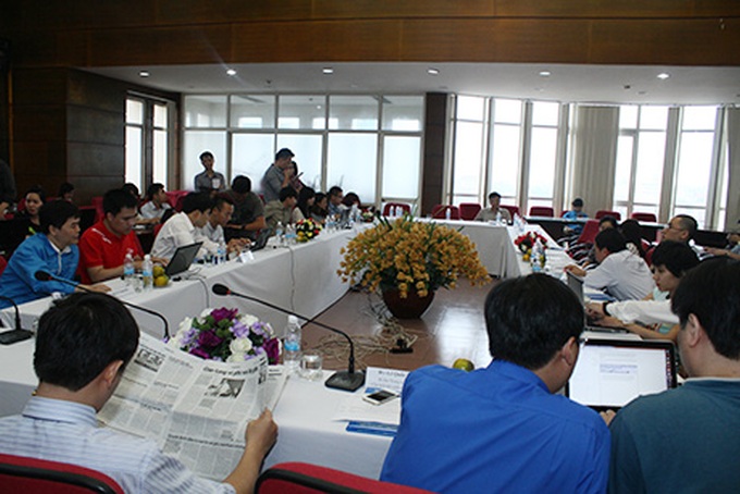 Vietnamese students abroad wonder about job opportunities at home - 1 Vietnamese students abroad wonder about job opportunities at home - 1