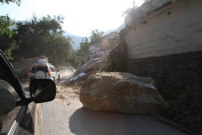 Death toll from China quakes rises to 80 - 1