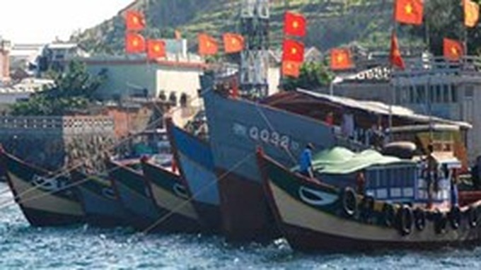 Vietnam requests China to stop sovereignty violation - 1