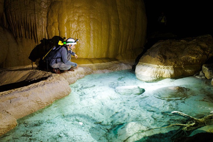 Quang Binh opens Hang Va-Nuoc Nut discovery tour - 2