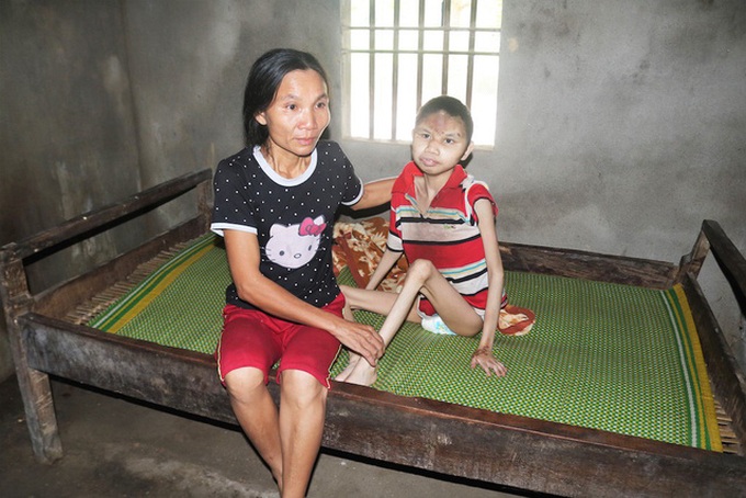 Brothers struggle with cerebral palsy and bone cancer - 1 Brothers struggle with cerebral palsy and bone cancer - 1