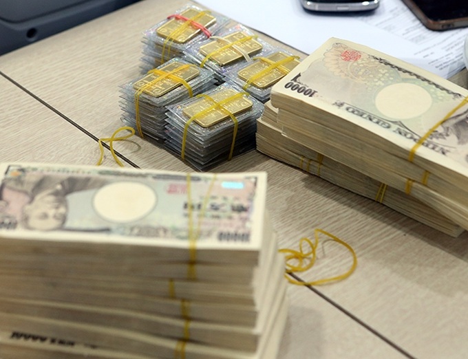 SBV meets with foreign stakeholders - 1 SBV meets with foreign stakeholders - 1