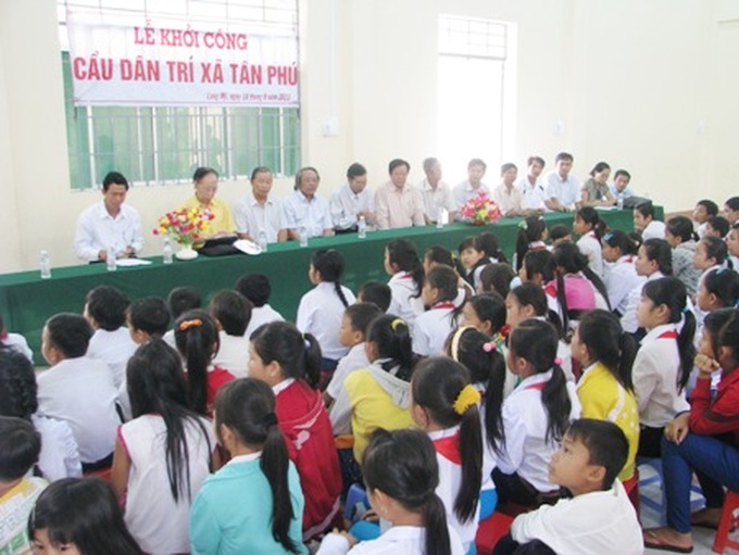 Ground-breaking on the 6th Dan Tri Bridge - 2