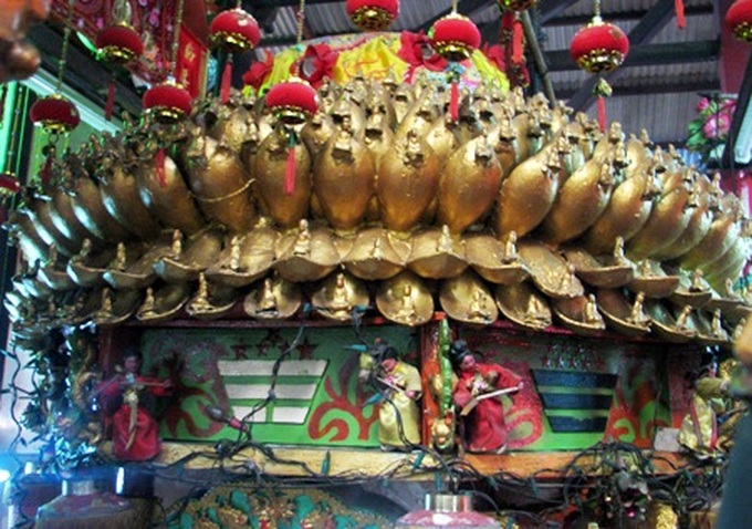 Buu Son Temple sets Vietnamese records - 5 Buu Son Temple sets Vietnamese records - 5