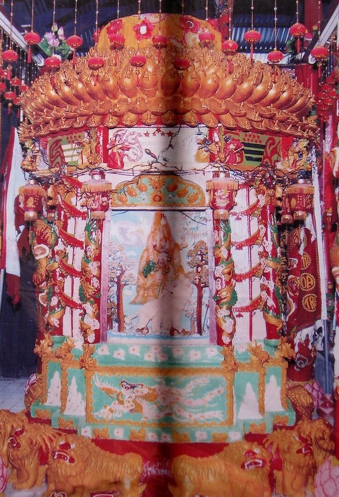 Buu Son Temple sets Vietnamese records - 4 Buu Son Temple sets Vietnamese records - 4