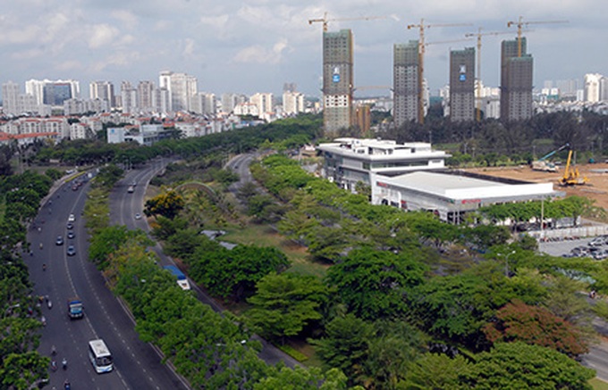 HCM City 39 years after Reunification Day - 13