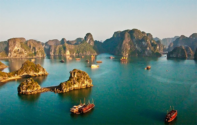 Ha Long Bay enters world’s most dramatic coastline list - 1