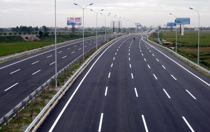 Mammoth $4.3 billion Hanoi-Can Tho expressway upgrade under scrutiny - 1