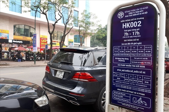 Sudden parking fee hike raises concerns - 1