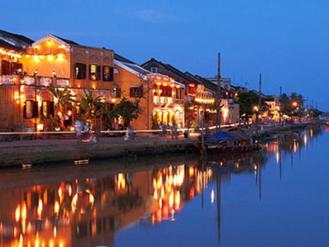 Hoi An named among top 10 romantic destinations - 1