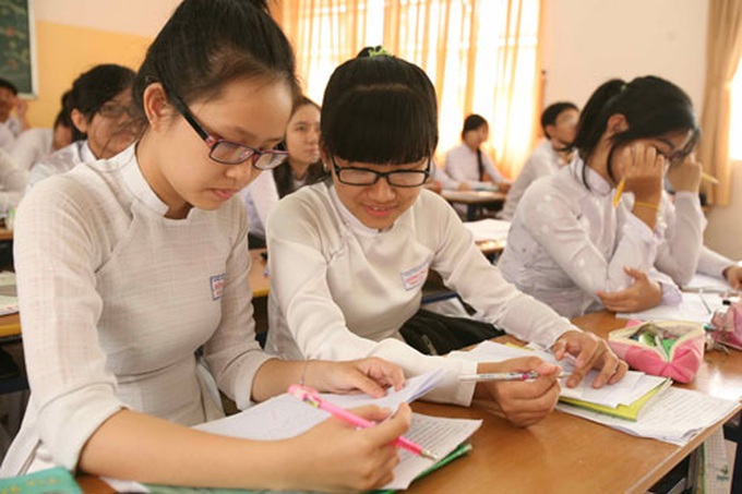 Business to be taught in high schools - 1