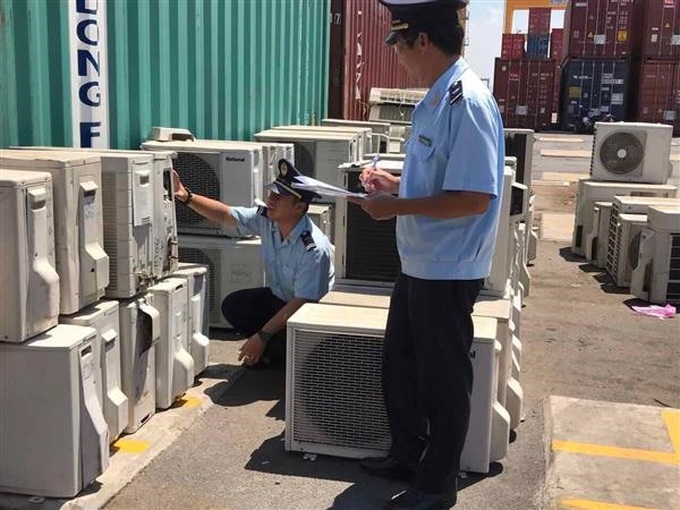 Value of smuggled goods surges - 1