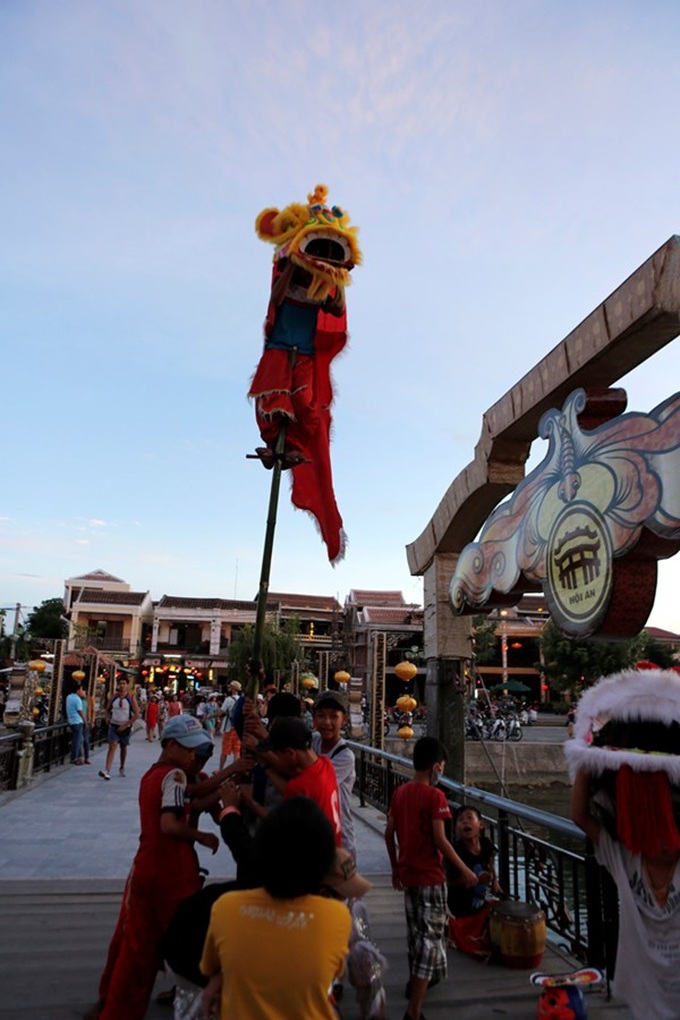 Hoi An during Mid-Autumn Festival - 3