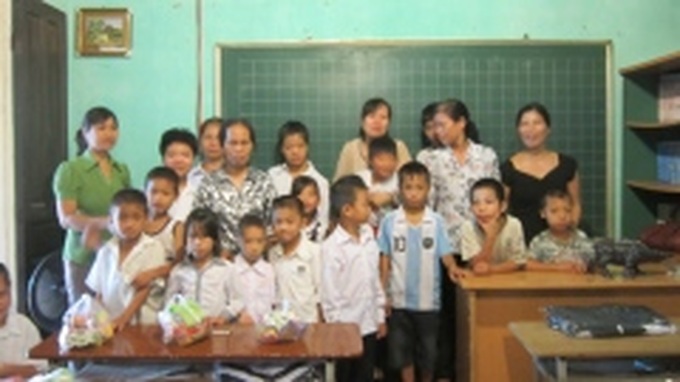 A special class in Hanoi pagoda - 1 A special class in Hanoi pagoda - 1