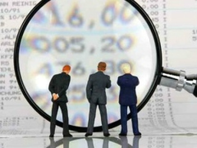 Biggest Vietnamese listed firms: more cash, bigger debt - 1