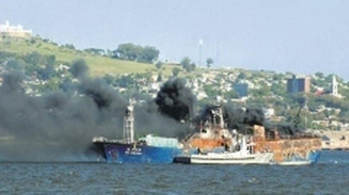 Vietnamese sailors held in Uruguay for arson - 1 Vietnamese sailors held in Uruguay for arson - 1