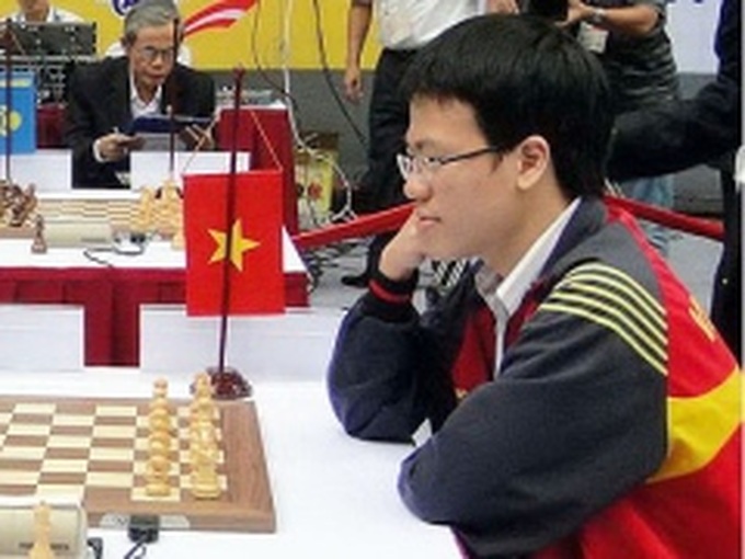 Students purchase experience to qualify for exams - 1 Students purchase experience to qualify for exams - 1