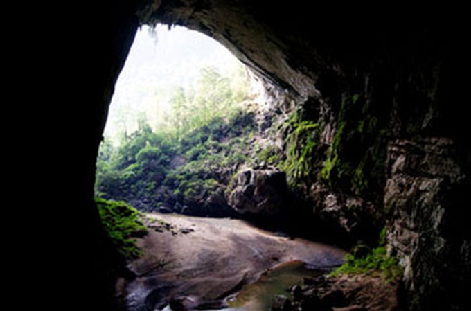 Grandiose beauty of ‘En’ cave an attraction for adventure tourists - 3 Grandiose beauty of ‘En’ cave an attraction for adventure tourists - 3