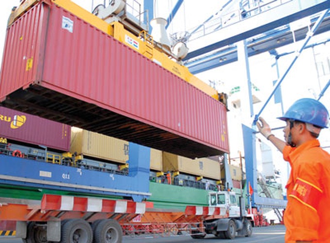 ADB lifts economic growth forecasts for Vietnam - 1