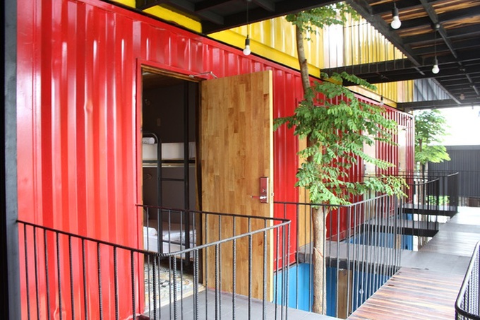 Nha Trang shipping container hostel design praised - 1